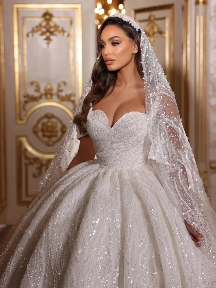 Customized Pearls Ball Gown With Veil Sequins Beaded Sweetheart Neck Wedding Dress Lace Sweep Train Bridal Dresses