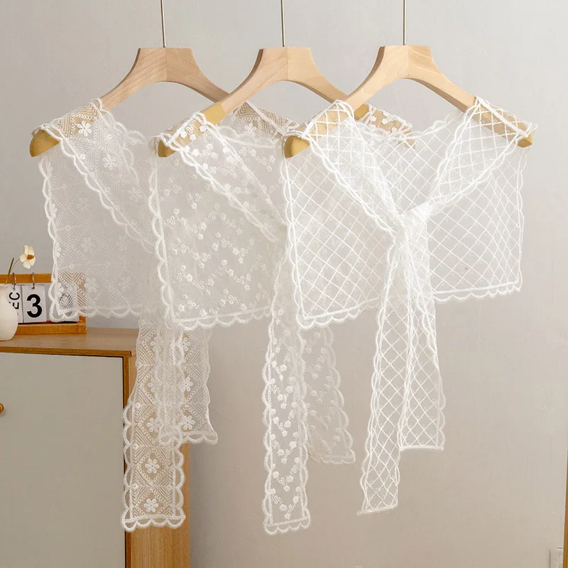 Lace Crochet Hollow Fake Collar Women Small Shawl Decorative Fake Collar Half Skirt Women Clothes Accessories Detachable Collar