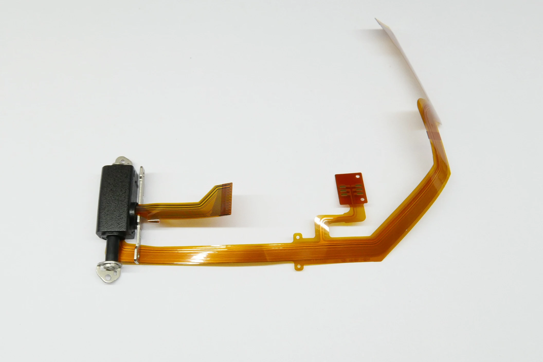 

New Original Repair Parts For Panasonic Lumix DMC-FZ300 DMC-G80 DMC-G81 DMC-G85 LCD Display Flexible Cable Hinge Unit