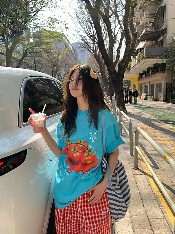 Onalippa American Tomato Print Lake Blue Short Sleeved T-shirt Women Summer 2026 New Loose Versatile Slimming Top Ins view 4