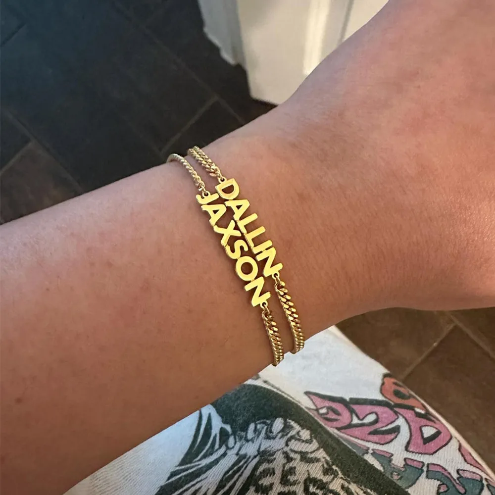 

Curb Chain Multiple Names Bracelet Personalized Nameplate Bracelets Custom Family Names Jewelry for Mom Women Christmas Gift