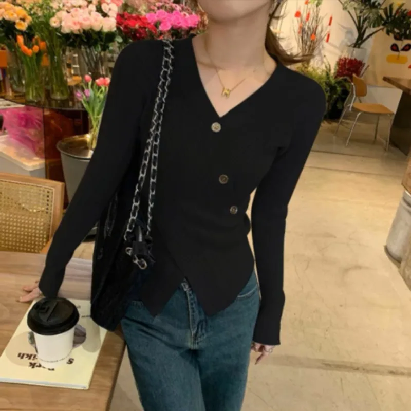Women's Spring and Autumn Fashion Elegant Solid V-neck Button Cross Casual Versatile Long Sleeve Slim Fit Sweater Knitted Tops