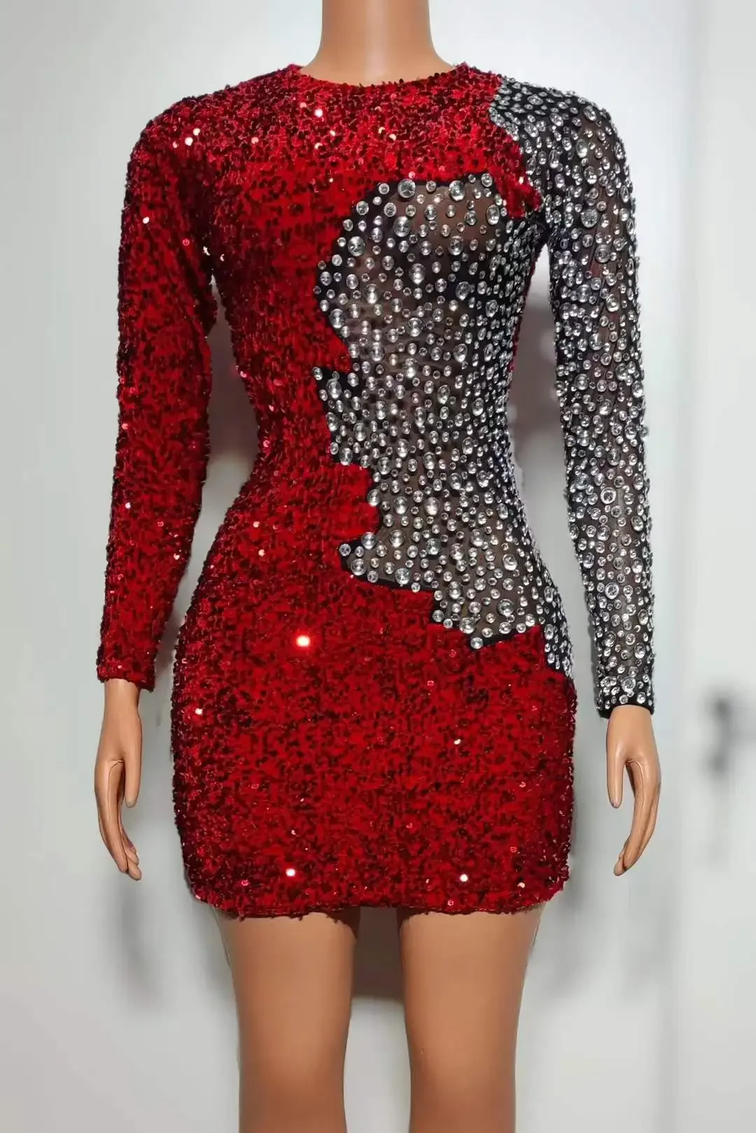 Abito corto con strass rosso compleanno donna manica lunga compleanno elegante Queen Night Party cantante Costume da sera abbigliamento da sposa