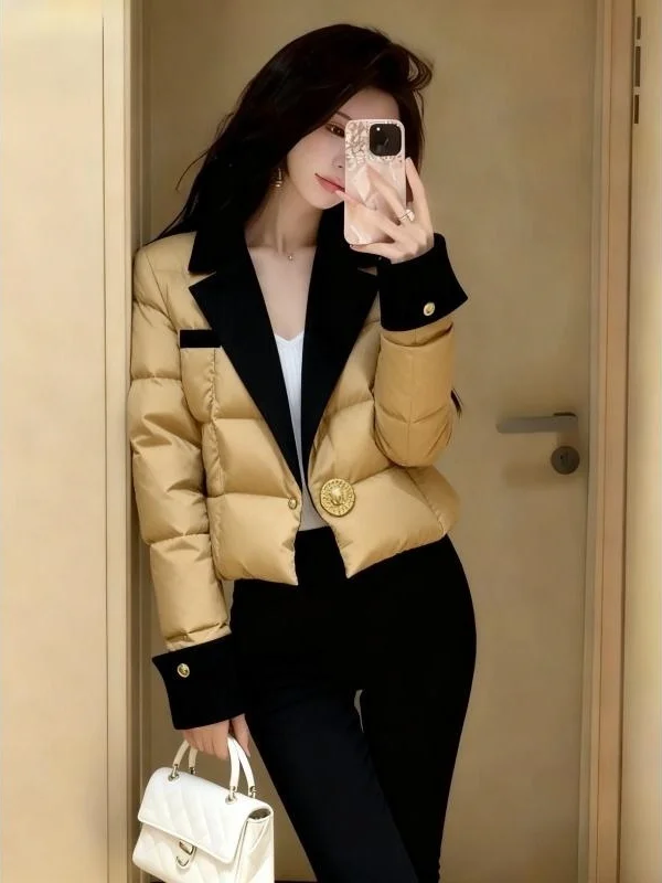 

Khaki Color Jaet 2025 New Winter Faionable Thiened Cotton Filled High End Personali Small Fraance Sle Top for Women