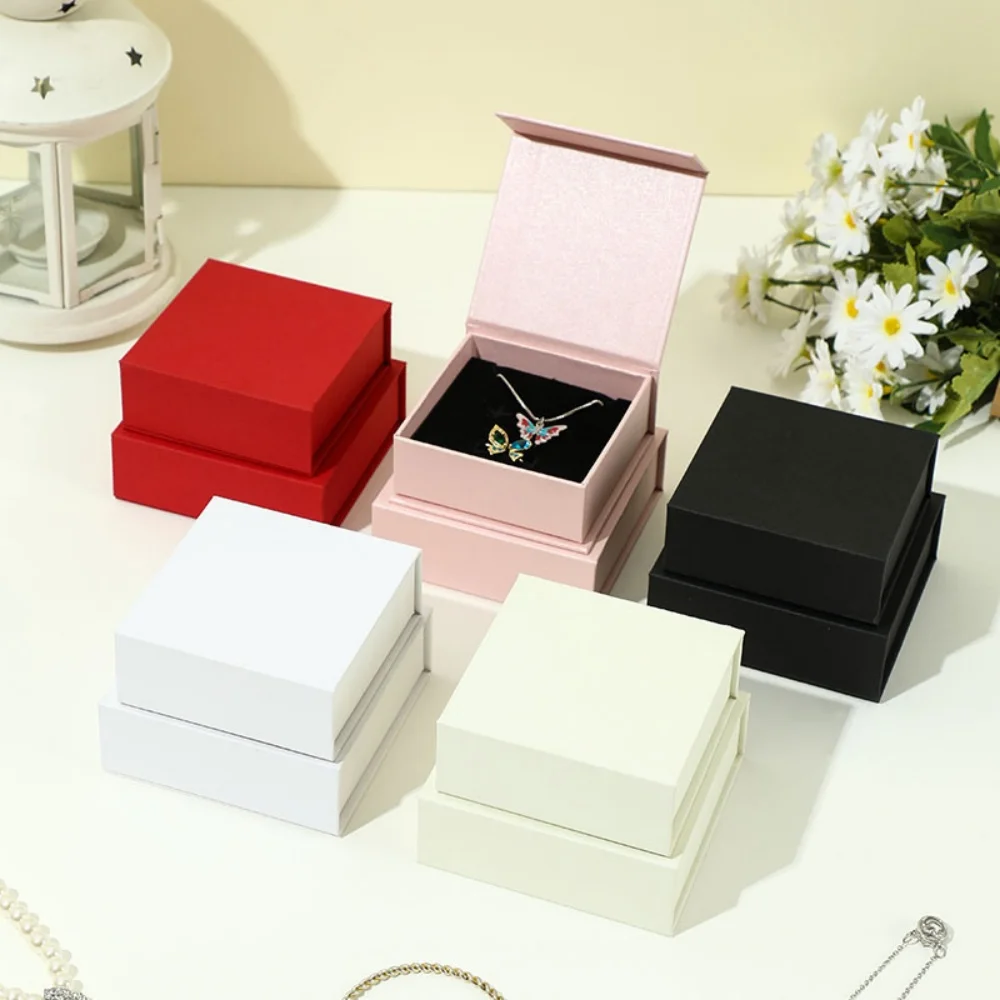 

Book Flip Type Jewellery Box Ring Earrings Necklace Pendant Organizer Case Valentine's Day Wedding Gift Packaging Box for Women