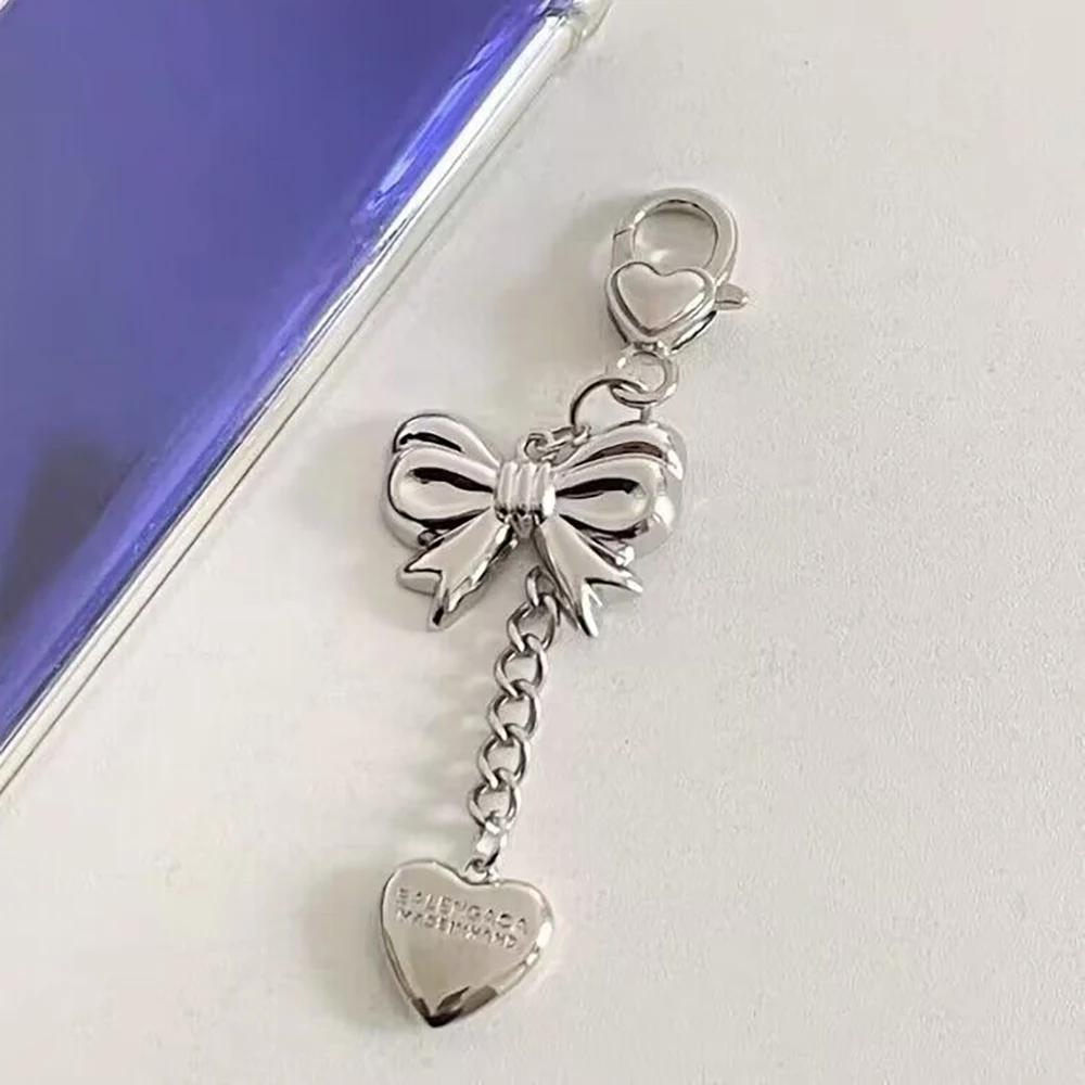 Y2K Silver Color Stacking Heart Bow Keychain Vintage Metal Bowknot Keyring Fashion Bag Pendant Backpack Hanging Accessories Gift