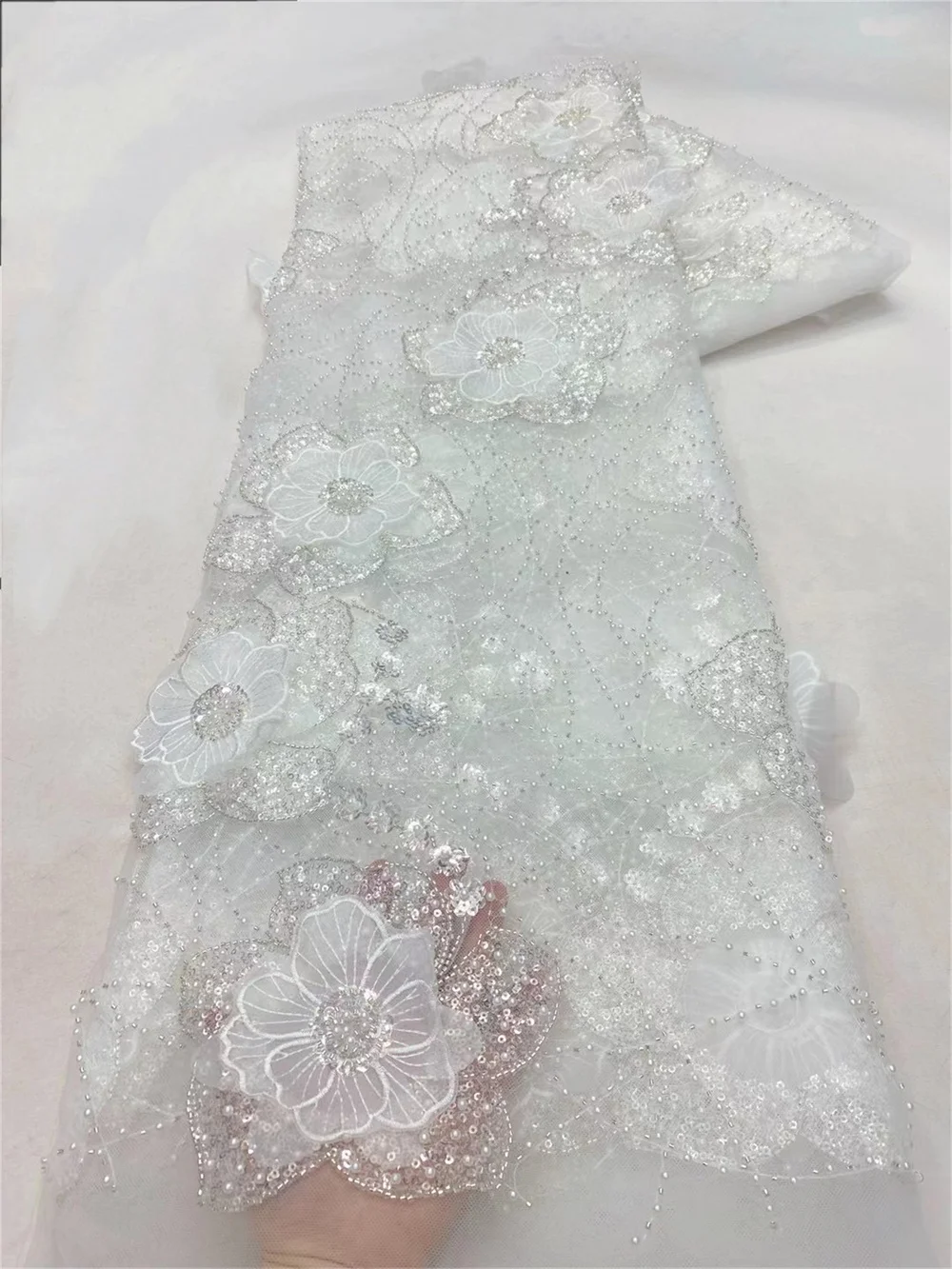 

White African Lace Fabric 2024 African 3D Lace Fabric 5 Yards 2024 High Quality With Beads Groom Embroidered French Dress A384-2