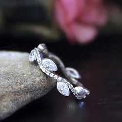 Huitan Waved Shaped Finger Ring with Marquise Cubic Zirconia Statement Women Rings Daily Wear Party Fashion Contracted Jewelry
