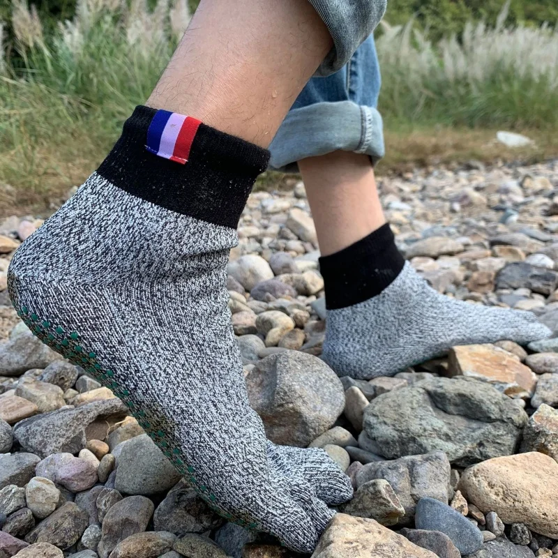 Anti-cut gespleten teensok 5 niveaus snijweerstand op blote voeten beschermend antislip buiten kamperen strand slijtvast wandelen herensokken
