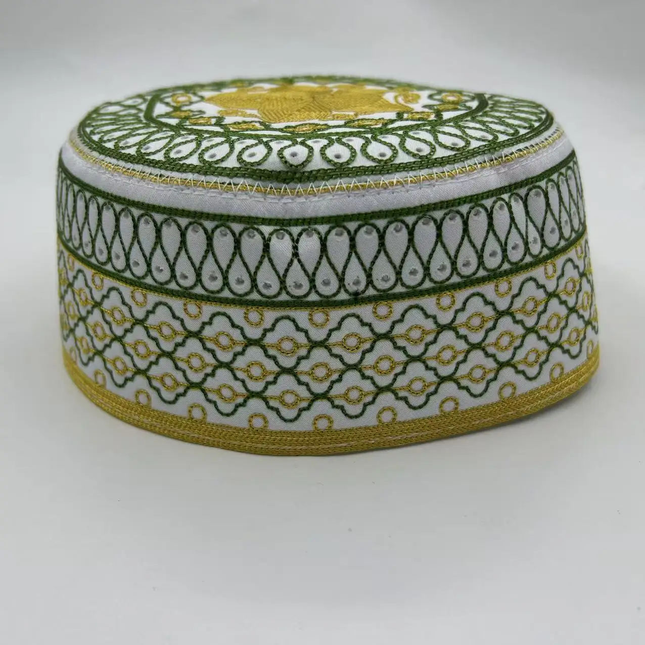 Livraison gratuite 5 pièces casquettes musulmanes pour hommes Colthing chapeau produits fisques turquie Kufi islamique kippa juif broder luxe 03622