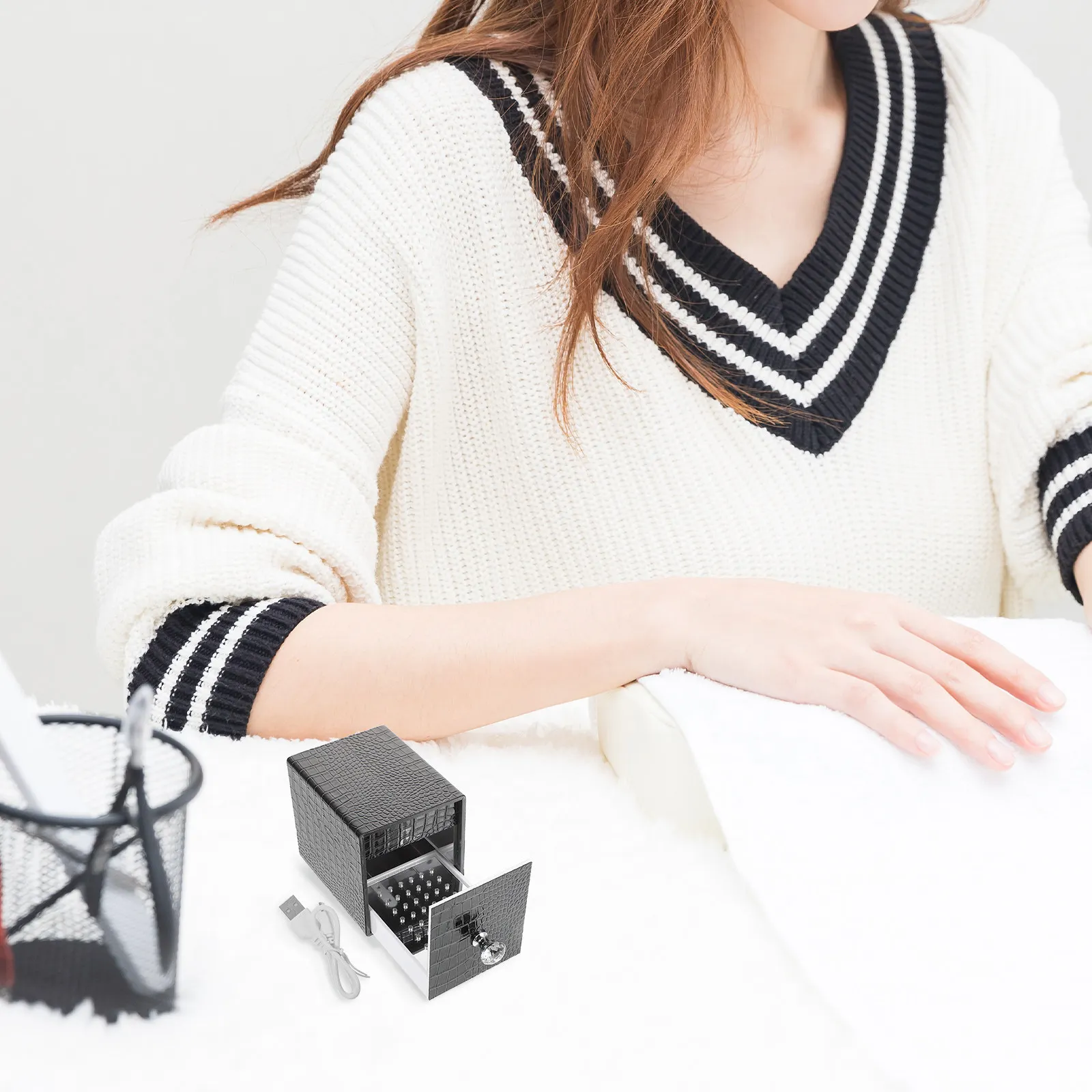 boitier-professionnel-pour-embouts-de-poncage-d'ongles-avec-lumiere-et-chargement-usb-support-pour-perceuse-a-ongles-pour-salons-de-manucure-et-ecoles-de-formation