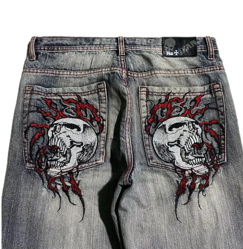 

Y2k Gothic Heavy Industry Pocket Skull Embroidery Mid Rise Womens Harajuku Streetwear Punk Casual Wide Leg Washed Jeans w48