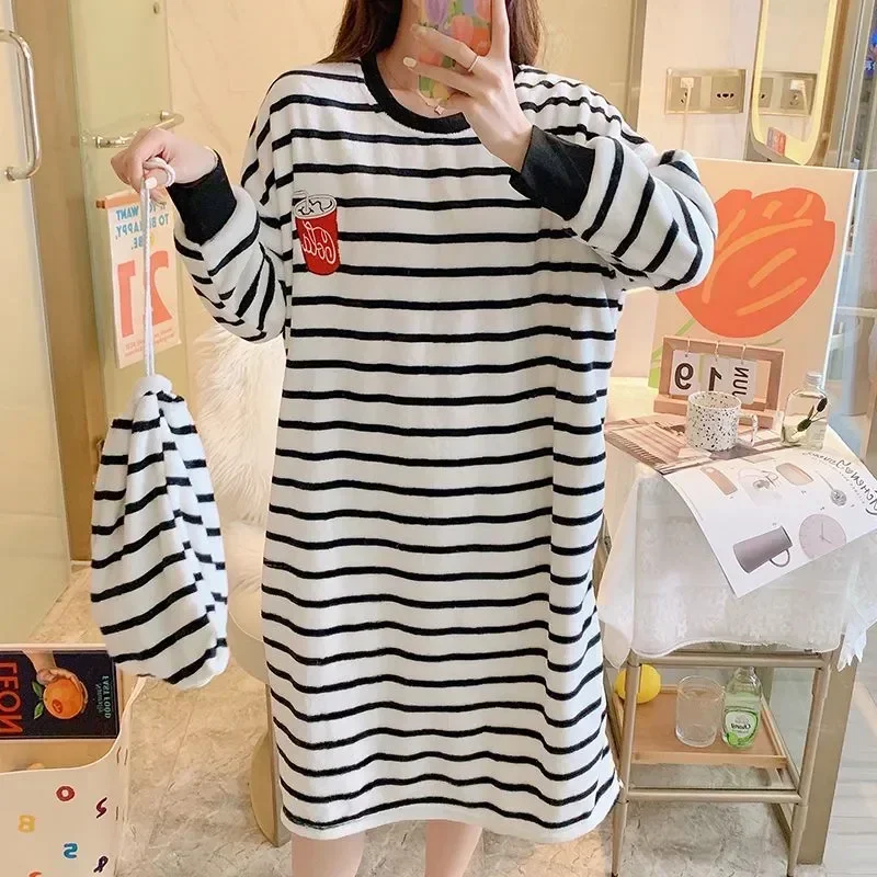 Long Womens Striped Sleeve Night Pajamas One Sleepwear Piece Winter Warm Embroidery Wear Nightgown Dress Korean Fleece Home 2023