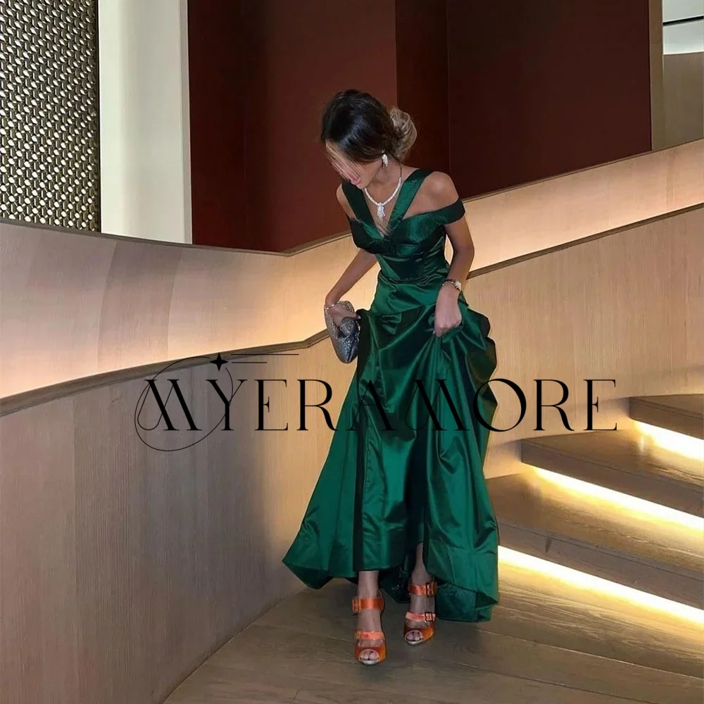 Modische grüne Abendkleider, A-Linie, V-Ausschnitt, Falten, bodenlang, Ballkleider, maßgeschneiderte Robes de Soirée