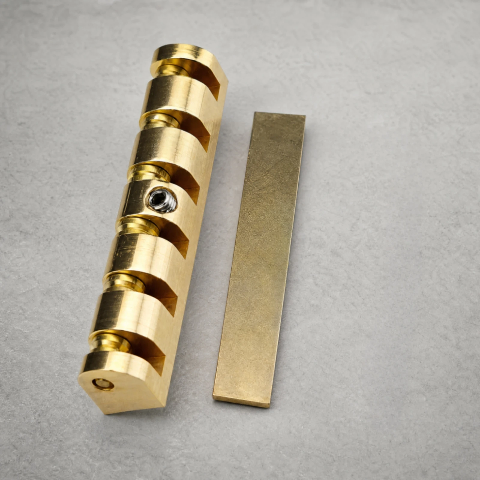 Roller Nut with Shim and Hex Key Tuning Stability Electric Guitar Roller Nut Gold-Tone Easy Installation for Home Players