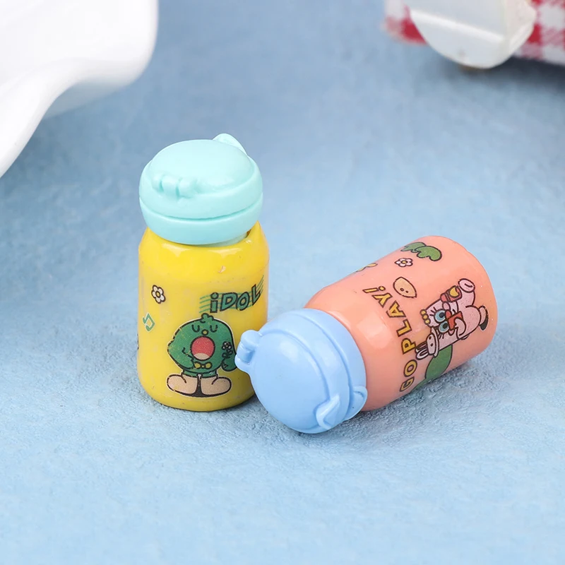 2Pcs Dollhouse Furniture Mini Children's Thermos Cup Model Simulates Cartoon Water Cup Model