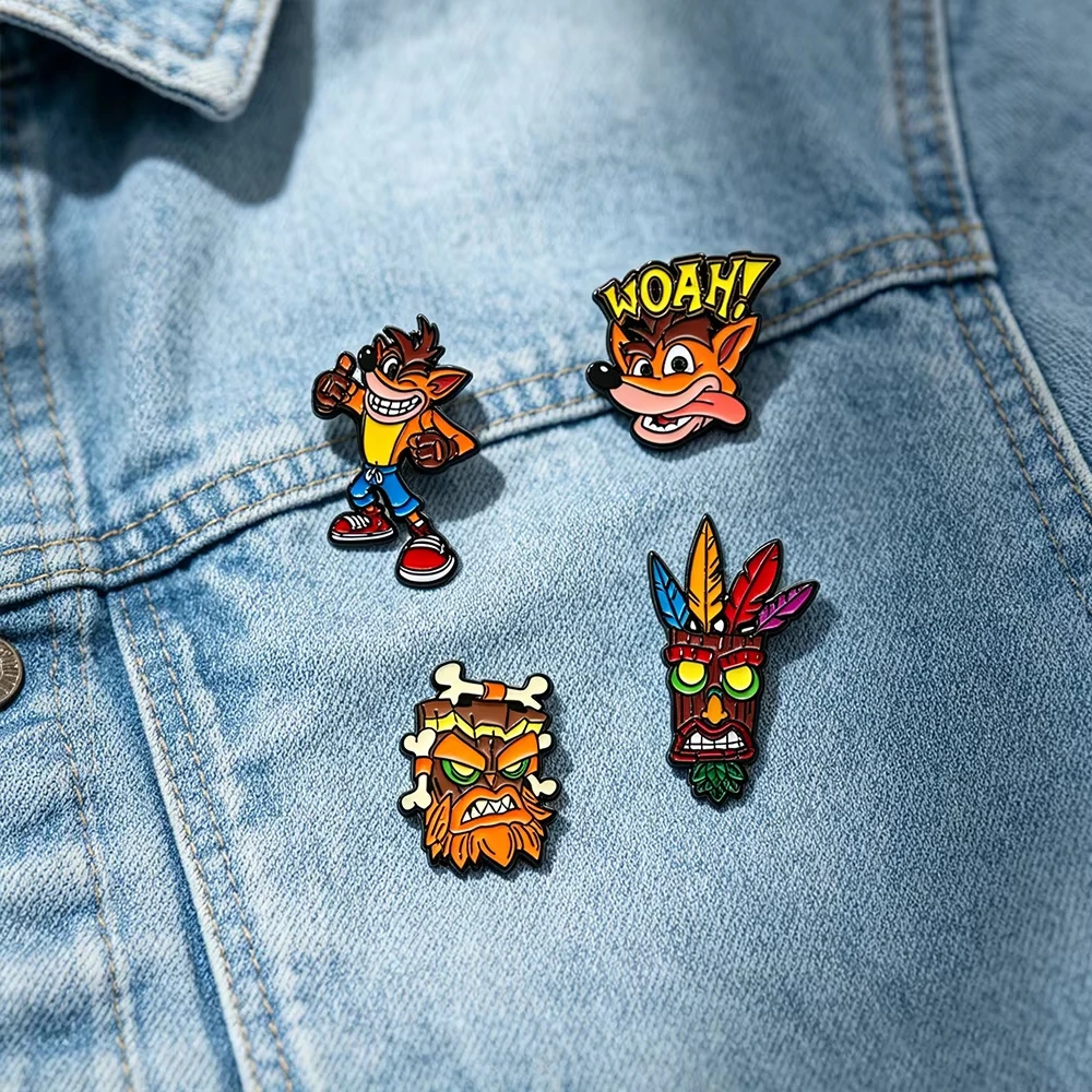 4Pc Crash Bandicoot Anime Enamel Pins Retro PS1 Game Character Tiki Mask Brooch Lapel Badge Backpack Hat Decor Fans Collect Gift