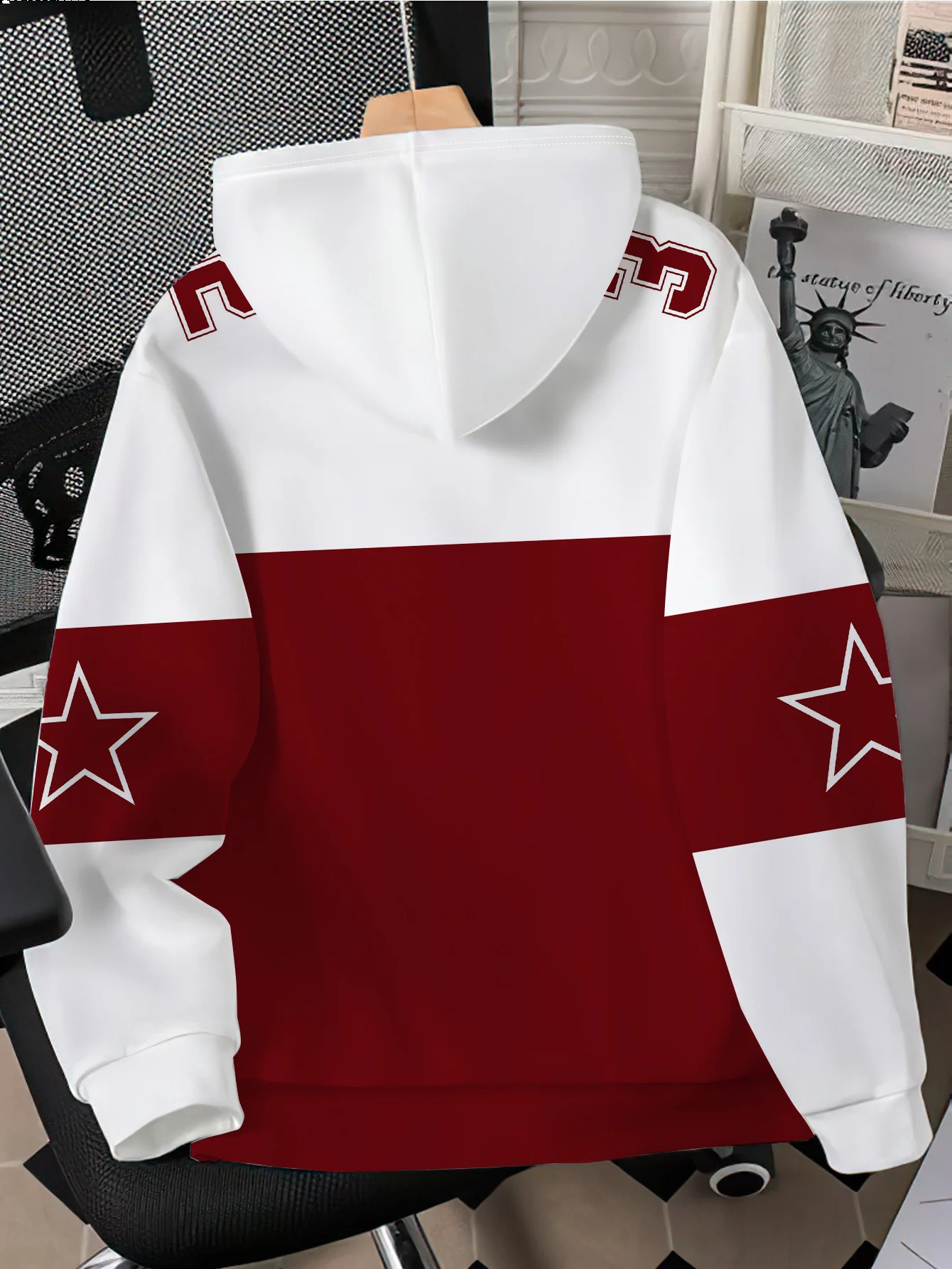 Men's winter-spring hooded sweatshirt with digital prints for casual sports and outdoor wear