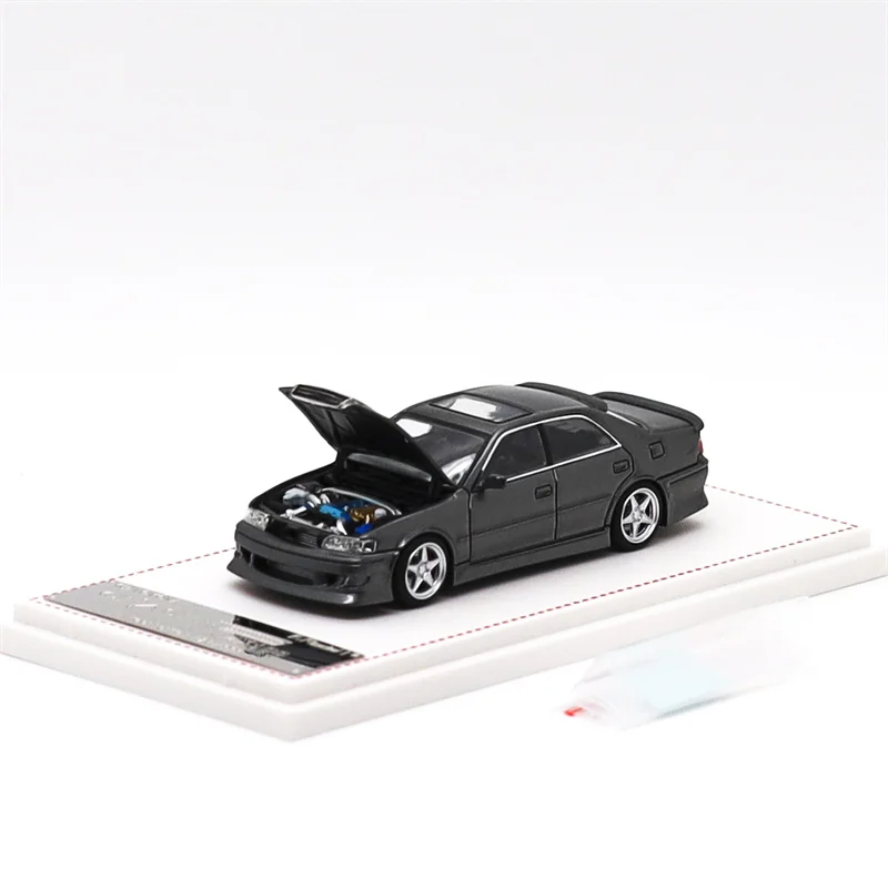

Model One 1:64 MK6 JZX100 Chaser / Altezza RS200 SXE10 Die-Cast Car Models Gifts