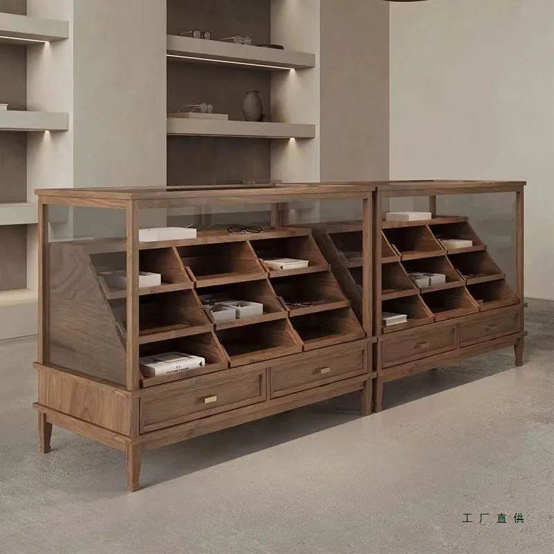 Clothing store Nakajima display cabinet, women's clothing store Nakajima cabinet