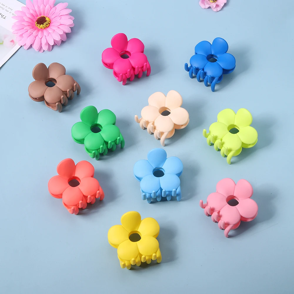 Korean Candy Colored Hair Claw Clip Solid Color Frosted Plastic Flower Clip Back Head Grabber Shark Clip Hair Accessories