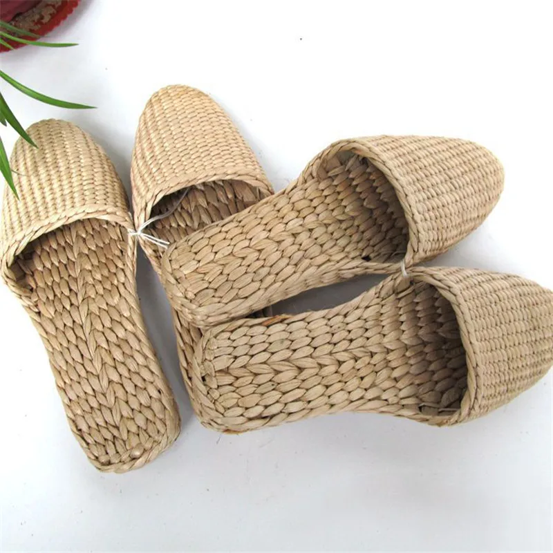 2023 New Products Hand-woven Straw Ladies Slippers Creative Stage Hotel Environmental Protection Slippers Couples Indoor Home