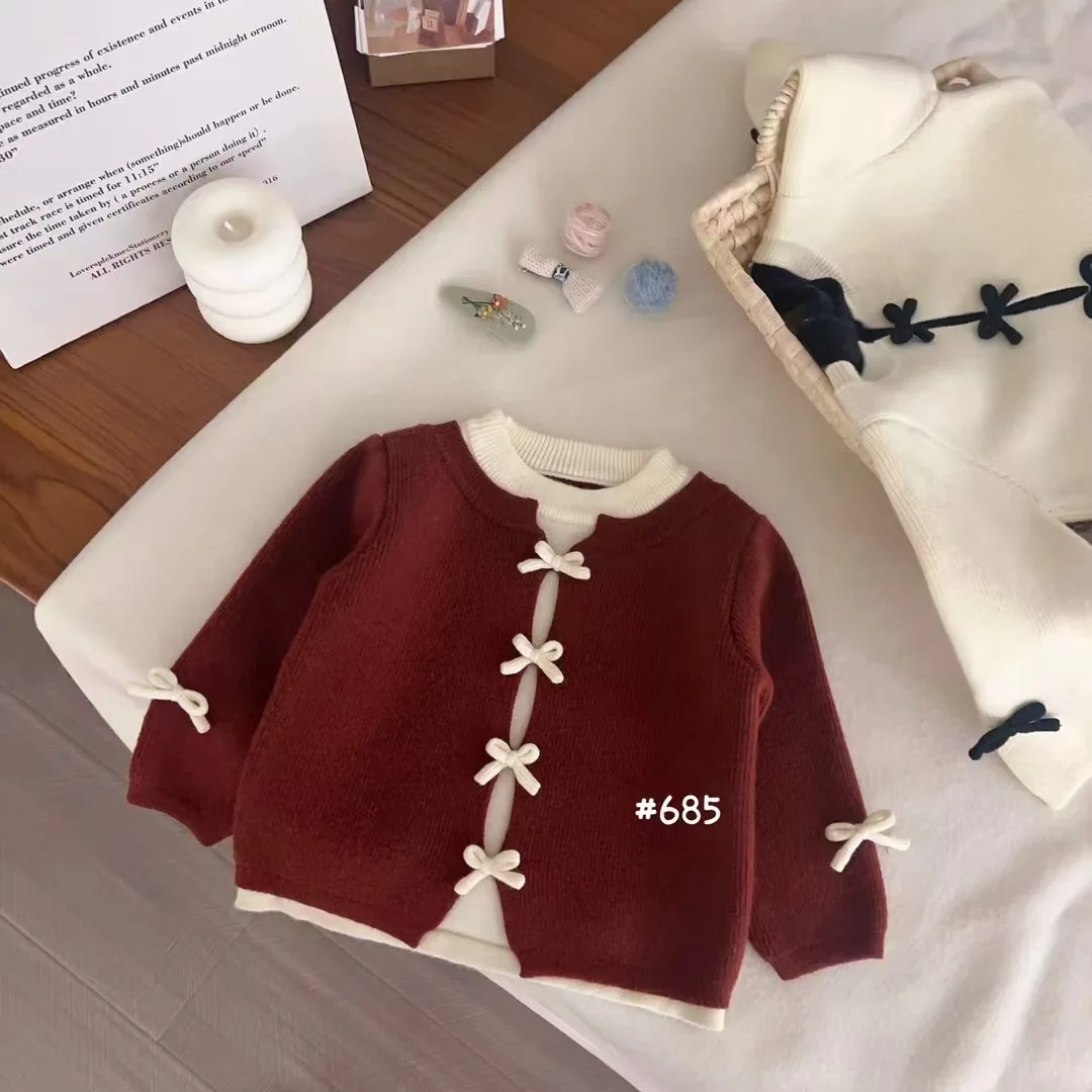

Faux Two-piece Baby Girl Sweaters with Bow-ties Classic Round Neck Princess Knitted Pullover Skin-friendly Girl Knitwear IY07251