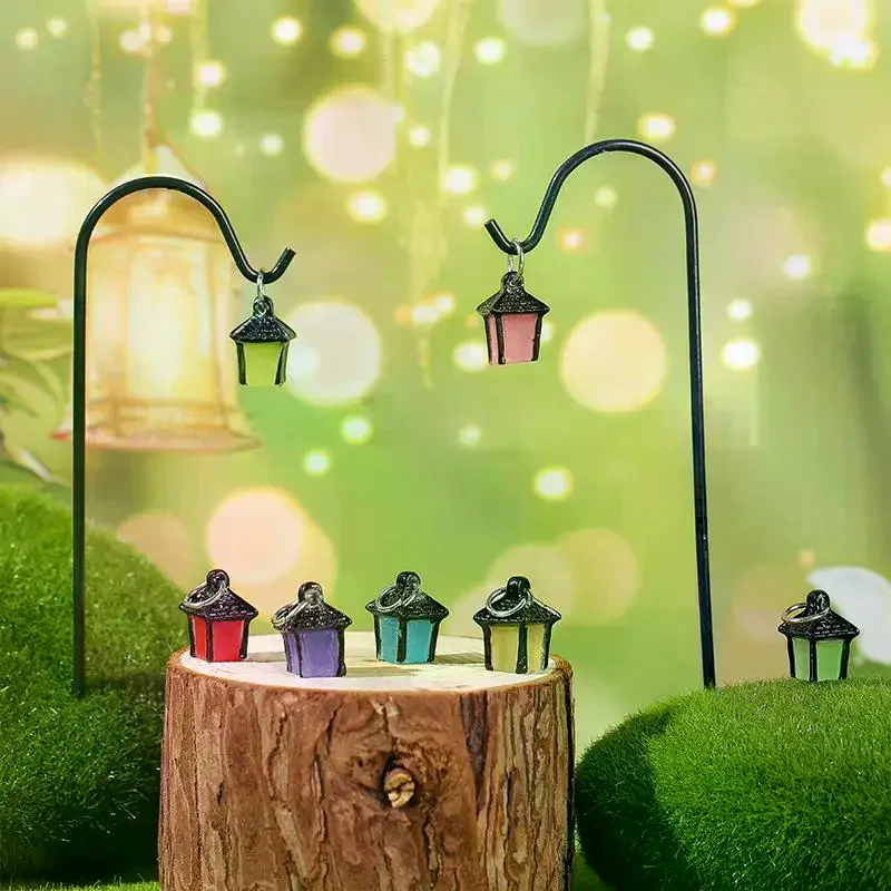 6pcs Garden Miniature Decorative Stakes Glow-in-the-dark Bonsai Mini Decorations Party Crafts Randomly Sent