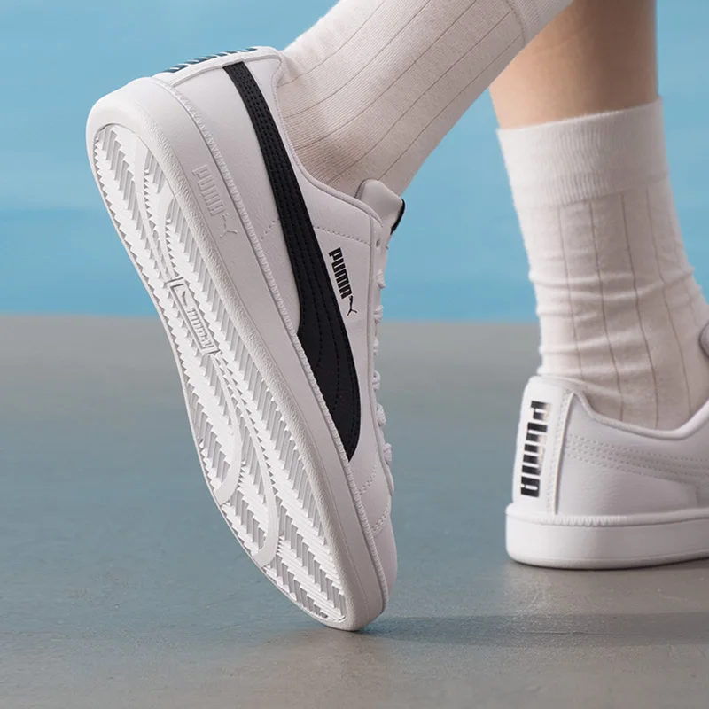 Puma up Women's Sneakers, Fashionable Low-Top Casual Shoes, Trendy Lightweight Training Shoes 372605-02