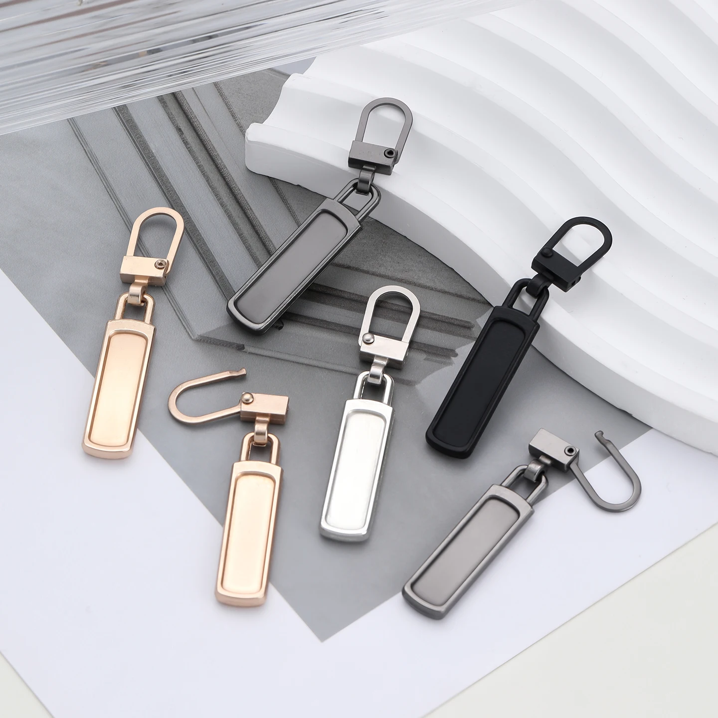 5Pcs/lot Detachable Metal Zipper Head Repair Kits Universal Replacement Zipper Puller for Luggage Purse DIY Clothing Accessories