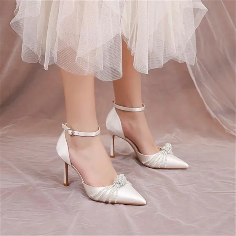 

Luxury Pearl Chain High Heel Women's Shoes Sexy Pumps Pointed Toe Stilettos Elegant Dress Weddings Bridal Party Shoes White