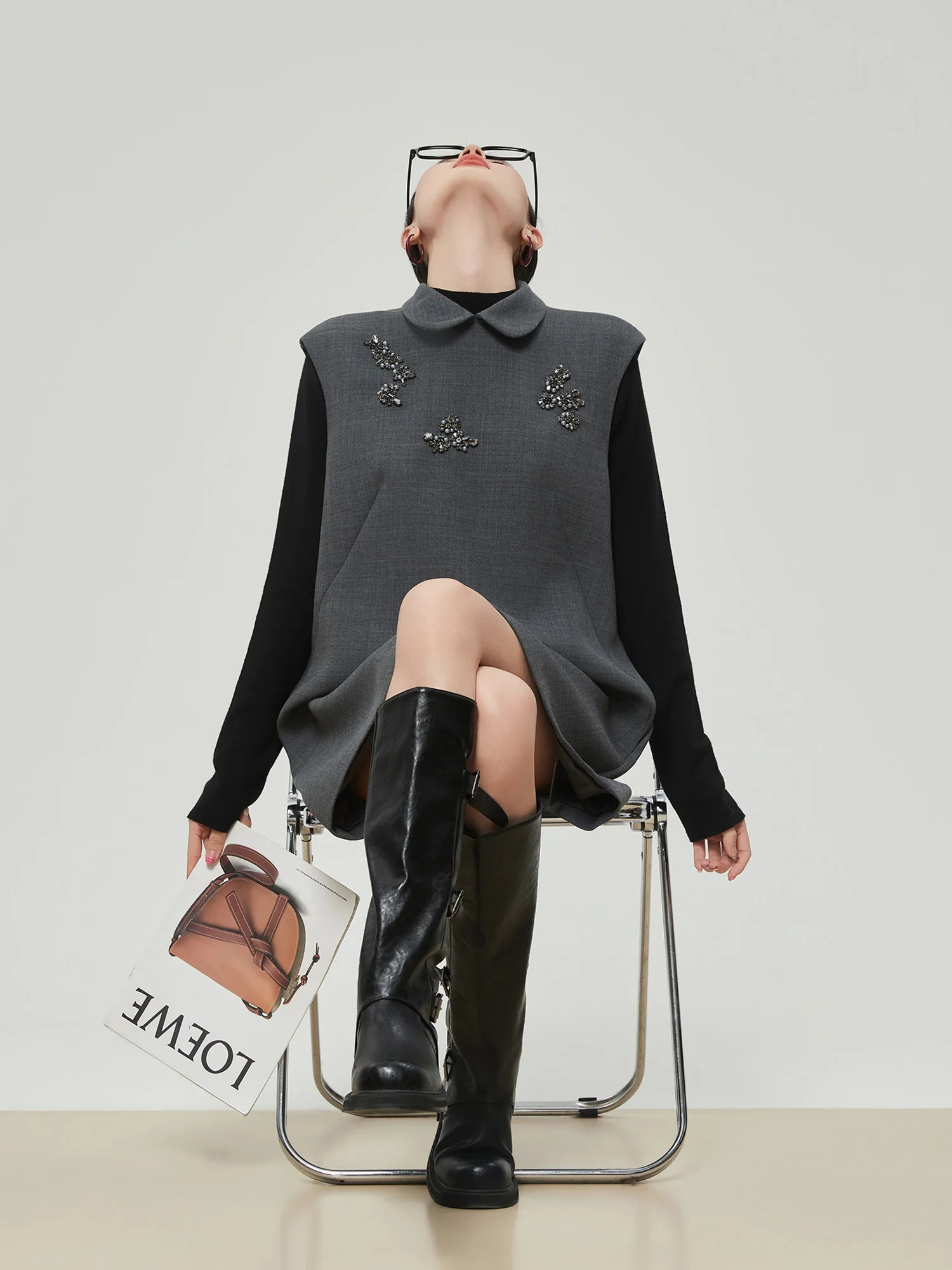 

ey Peter Pan Collar Heavy Embellied Vest Skirt Women's 2025 Autumn Winter New Miu System High-End A-Line Dr