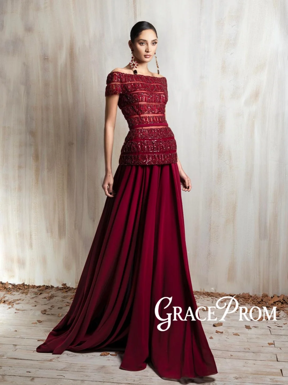 

Burgundy Beaded Long Evening Dress Off Shoulder Luxurious Mother of The Bride Dress Customized Captivating Banquet Party Gowns