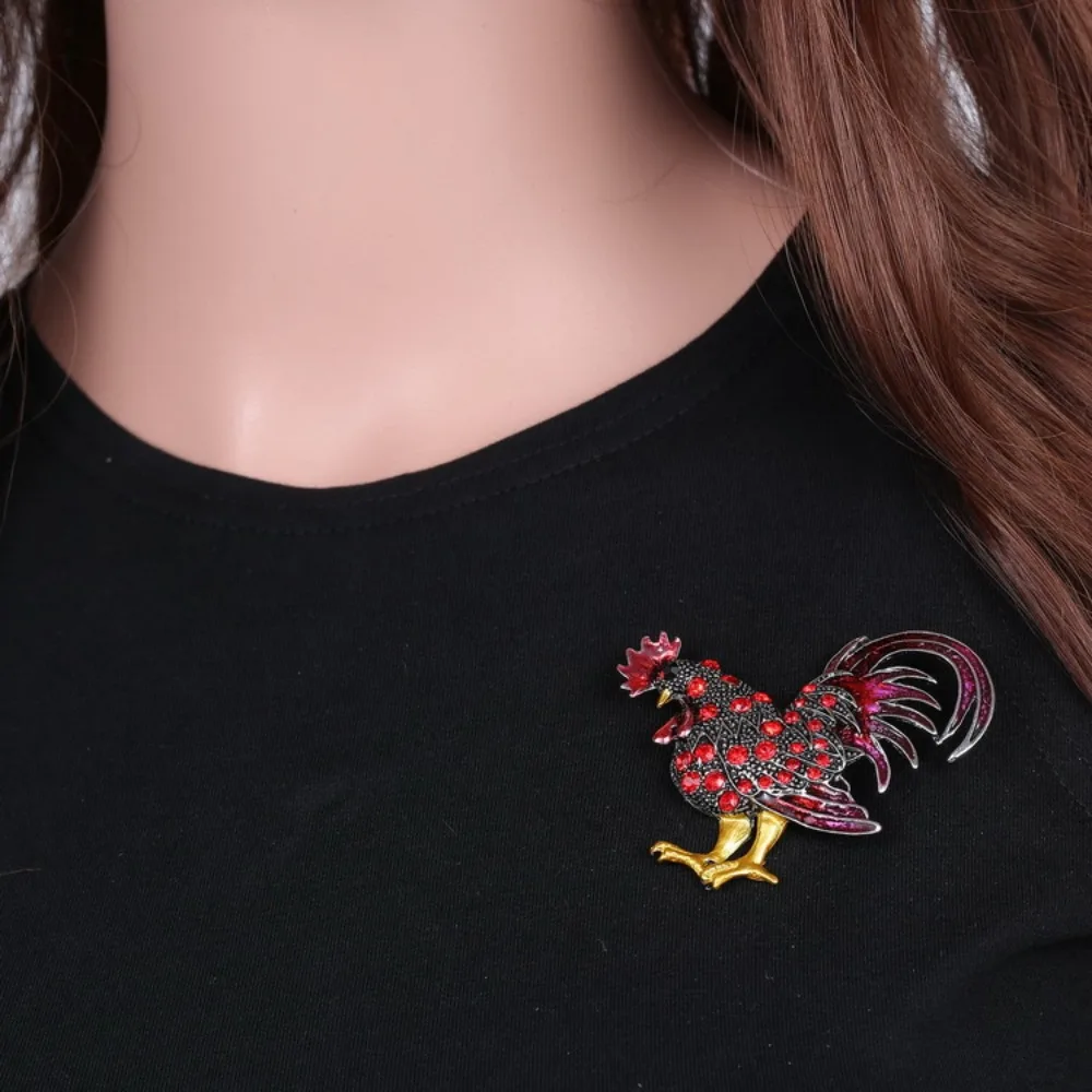 Exquisite Retro Multi Color Cartoon Dripping Oil Rooster Inlaid Zircon Animal Brooches for Women Men Personality Corsage Jewelry
