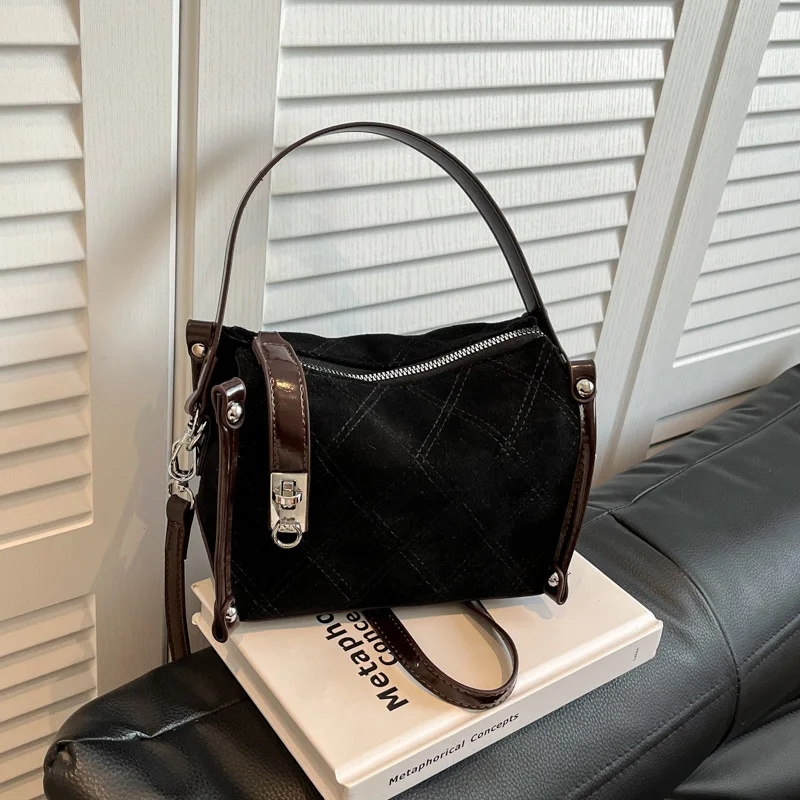 

2025 S/S Women's Luxury Shoulder Crossbody Bag, Genuine Leather Multi-way Tote Purse, Vintage Quilted Large Capacity Handbag