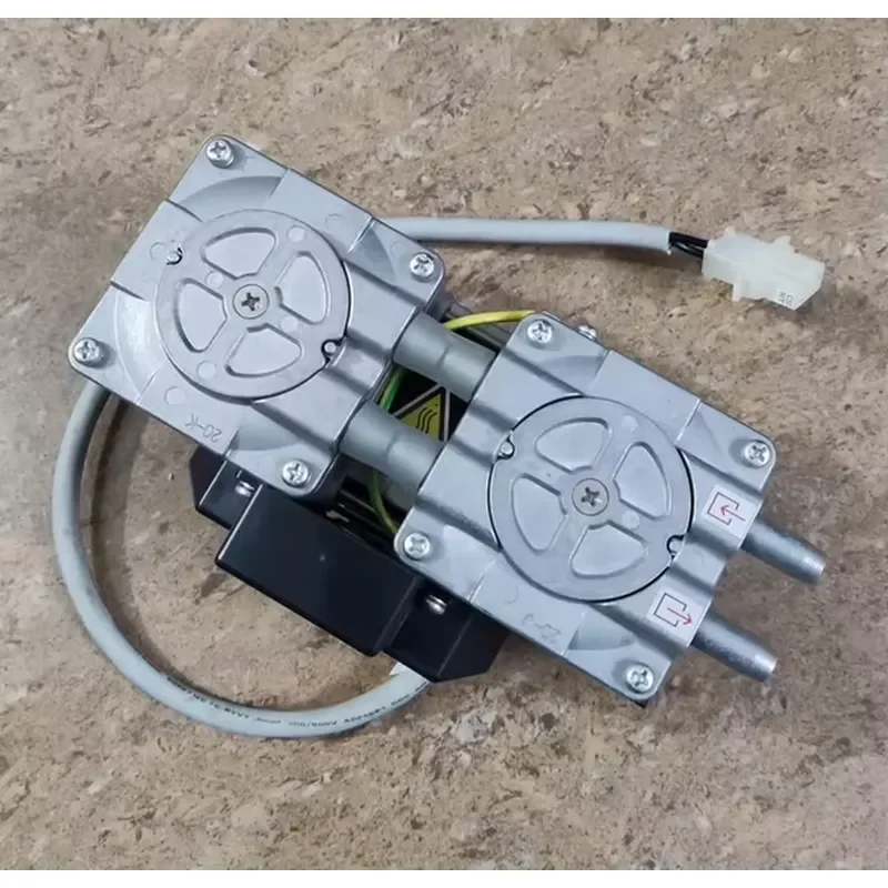 ULVAC DAL-12S-06 Diaphragm Vacuum Pump 220V 0.25A AC Air Pump for Biochemical Lab Industrial Use High Efficiency Quiet