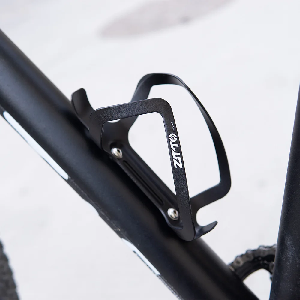 Thumbnail 3 - #4 Trending Bicycle Bottle Holders Right Now