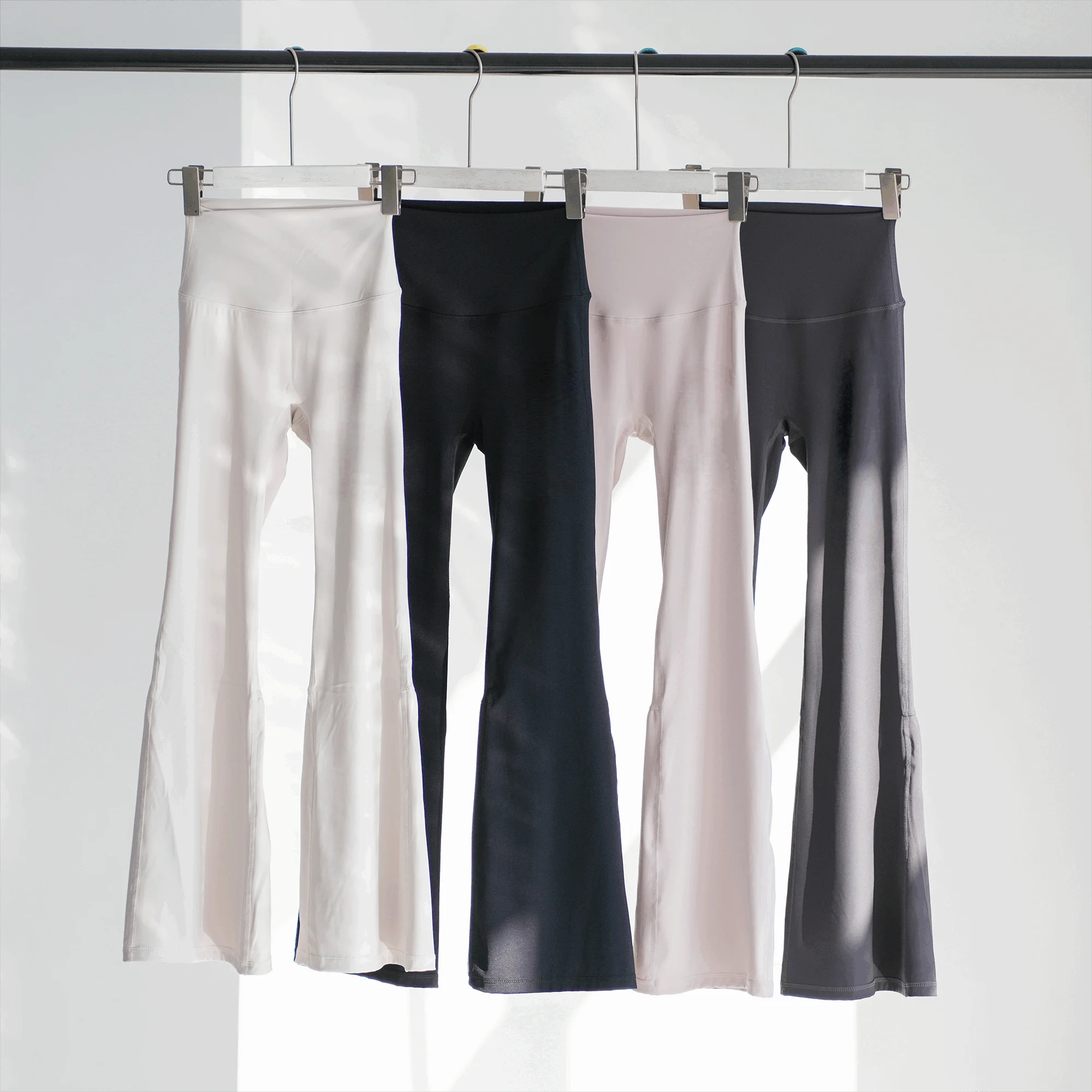 

Женские леггинсы для йоги, спортивные брюки для фитнеса, дышащие брюки с высокой талией и широкими штанинами, эластичные женские брюки из приятной ткани