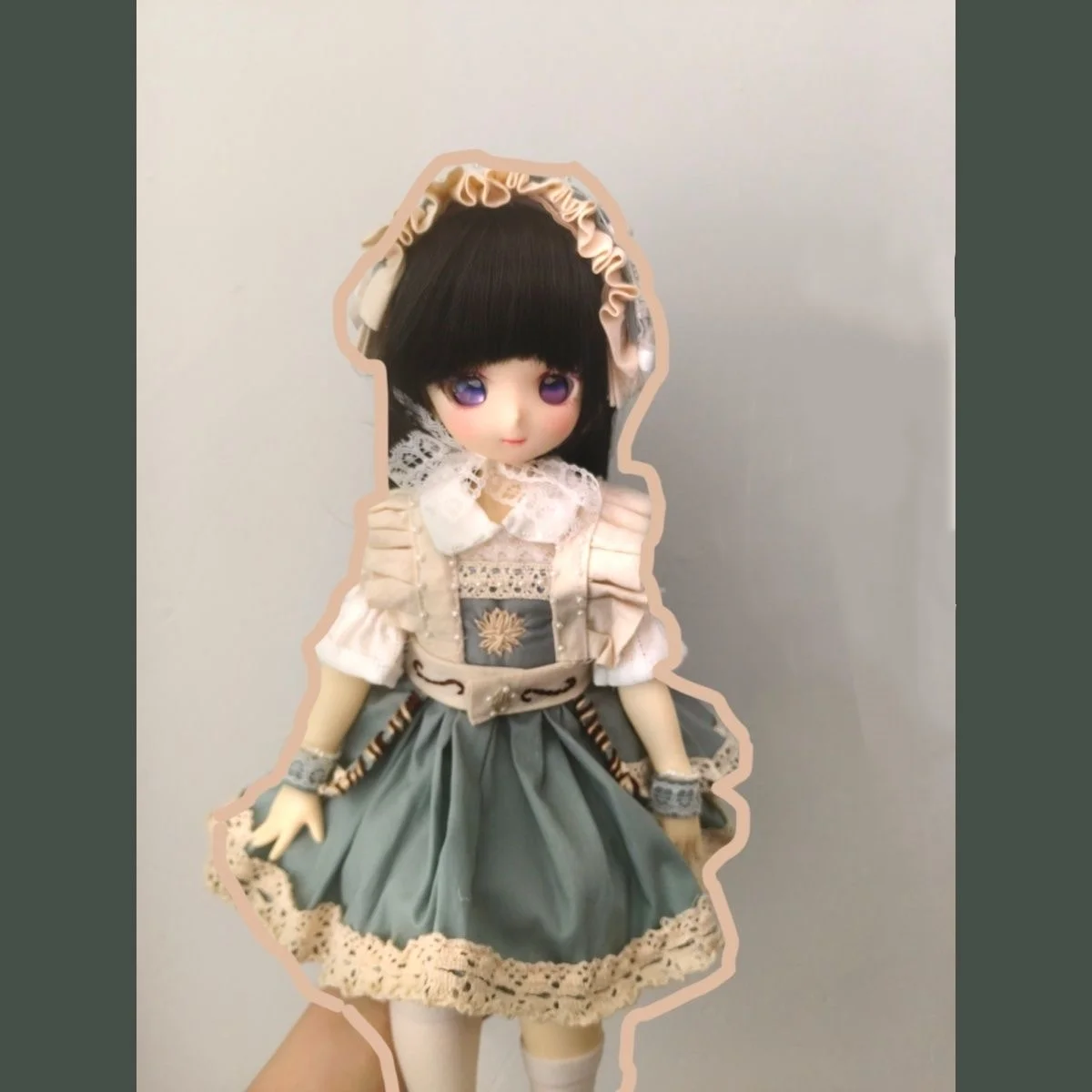 1/4 BJD Doll Clothes, Handmade Bear Girl Body Dress, Embroidered Court Retro Style 7-Piece Skirt Free Shipping