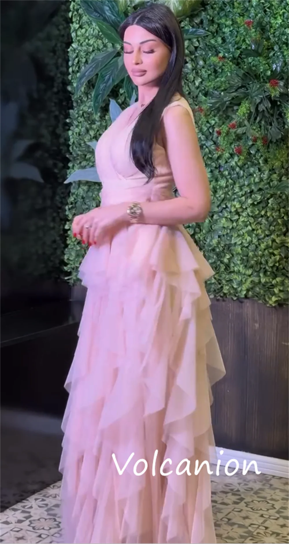 Customized Modern Style Chiffon Pleat A-line V-neck Long Dresses Bespoke Occasion Sizes Available Elegant