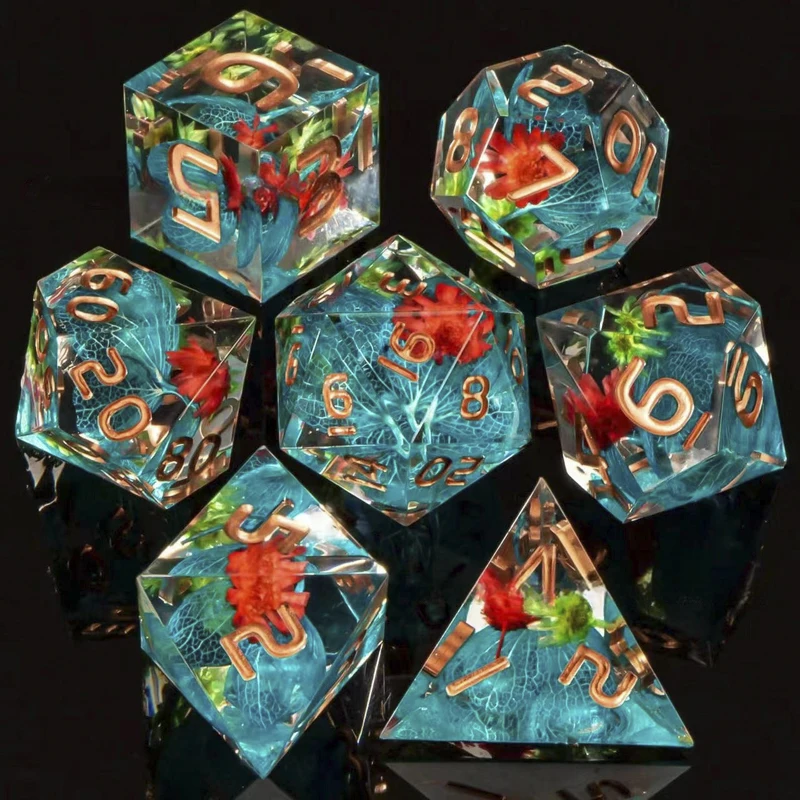 

7 Pcs Resin Dice Set with Flower Design Sharp Edge for DND RPG Games Board Games Polyhedral Dice Collection