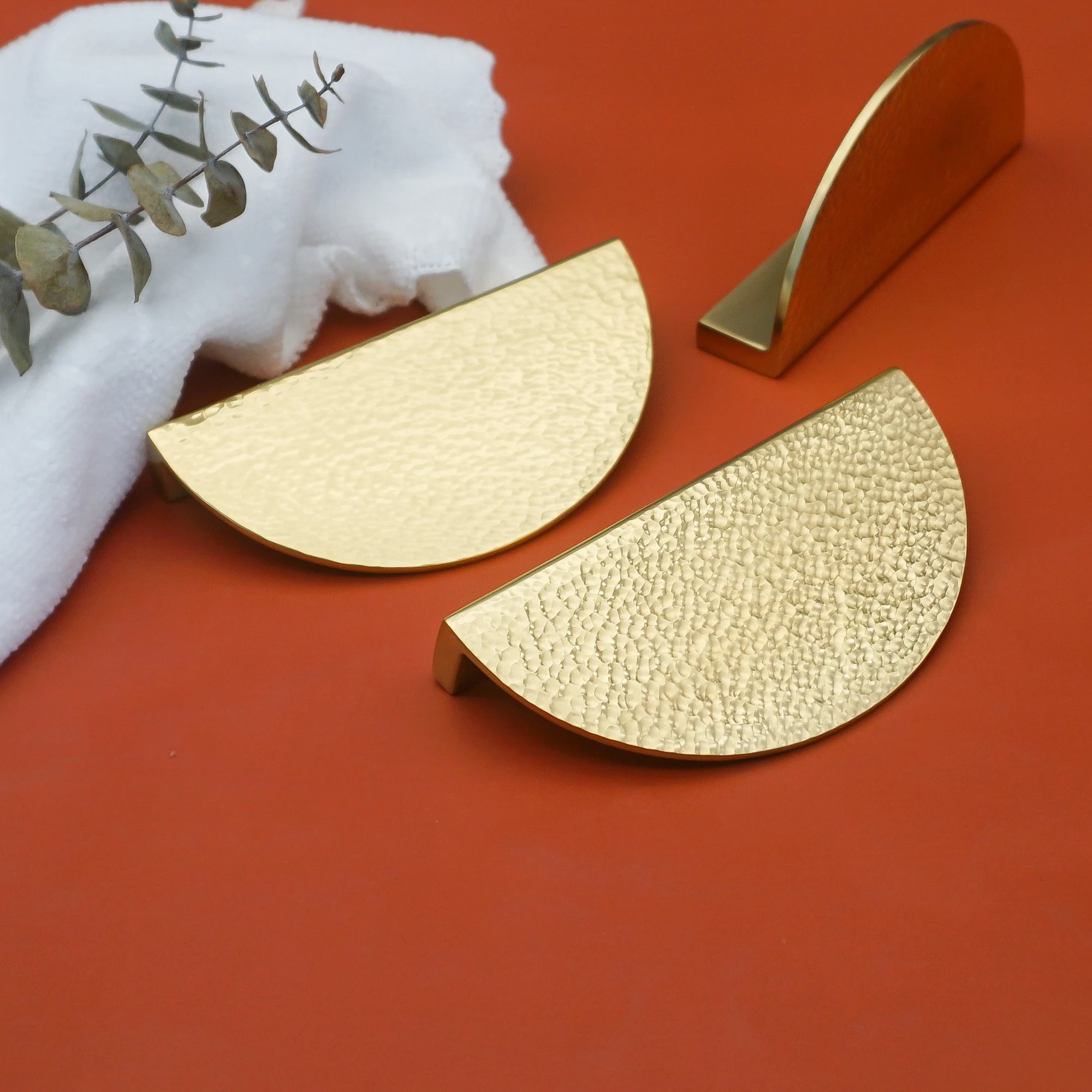 Solid Brass Hammer Cabinet Handles Semi-Circular Shape Closet Wardrobe Pulls Luxury Furniture Hardware Kitchen Accessories 64mm