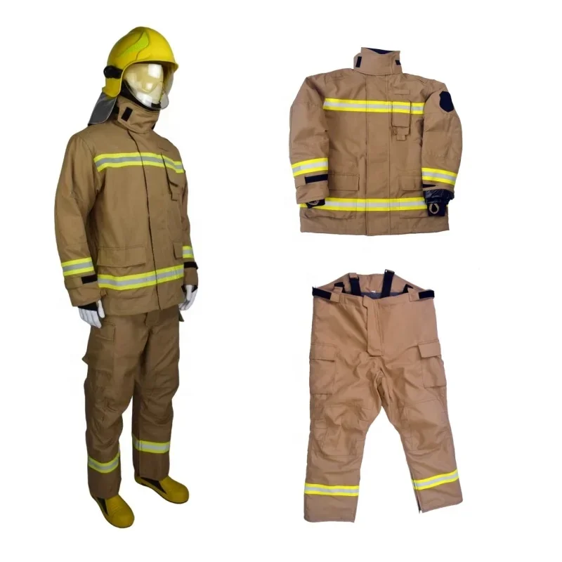 Perfect scalability heat insulation functional flexibility strong firefighting suit for firefighting with reflective tape pocket