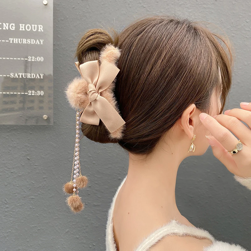 Plush Claw Bow Tassel Hairpin Best Claw Clips For Thick Hair Women Accessories New Hair Claws Cute Hair Clip Winter