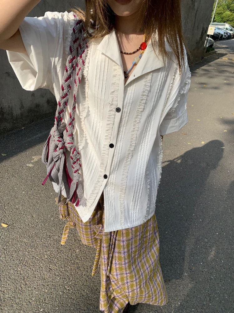 

Повседневная свободная женская футболка с коротким рукавом, лето 2025, белая, с кружевным дизайном, универсальный свободный повседневный топ, модный стиль