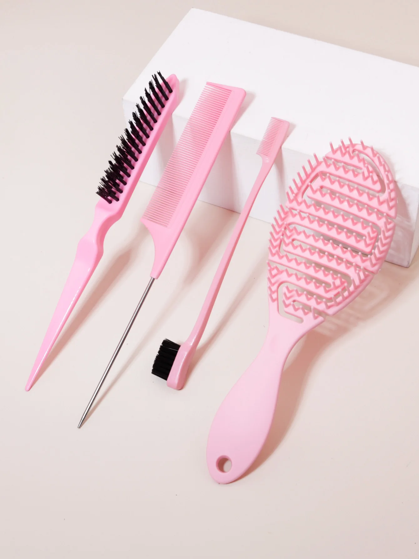 

Набор для укладки расчески, включая расческу для мыши, щетку для управления краями, нейлоновую щетку для волос, дышащую щетку для волос с отверстиями