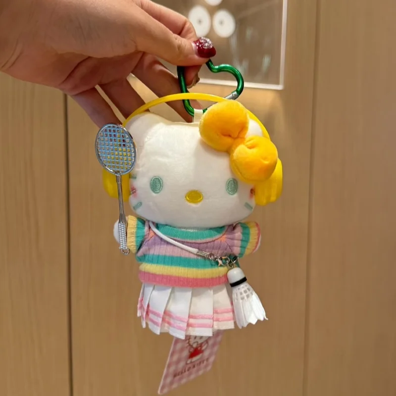 Kt猫のかわいいぬいぐるみセット、バイクの運転手、テニスプレーヤーのスタイル、バックパックペンダント、携帯電話ペンダント、キーホルダー人形、完璧なフェスティバルギフト