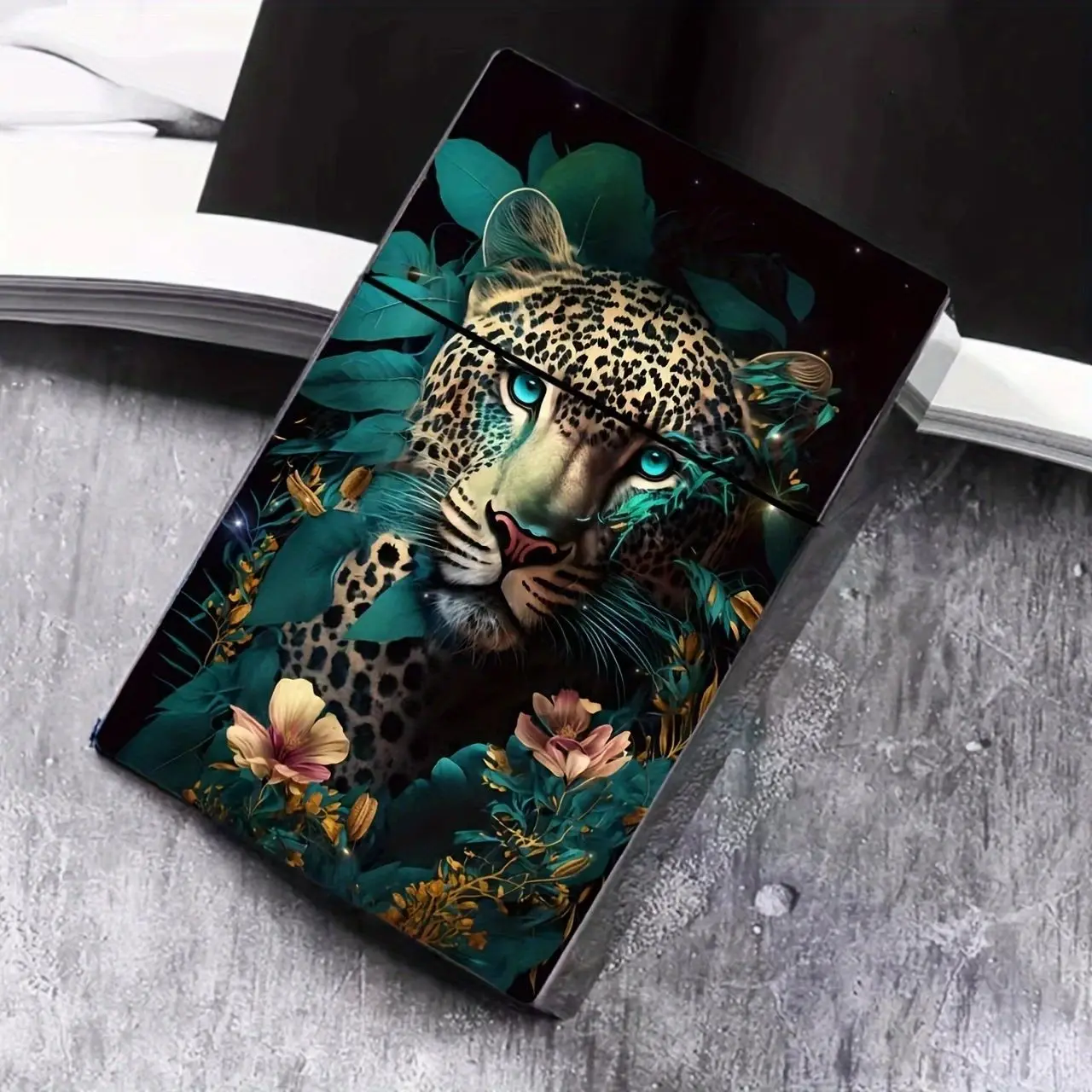Personalized Plastic Cigarette Box, Artistic Animal Color Printing, Creative Trendy Atmosphere, Press Pop Lid Cigarette Box