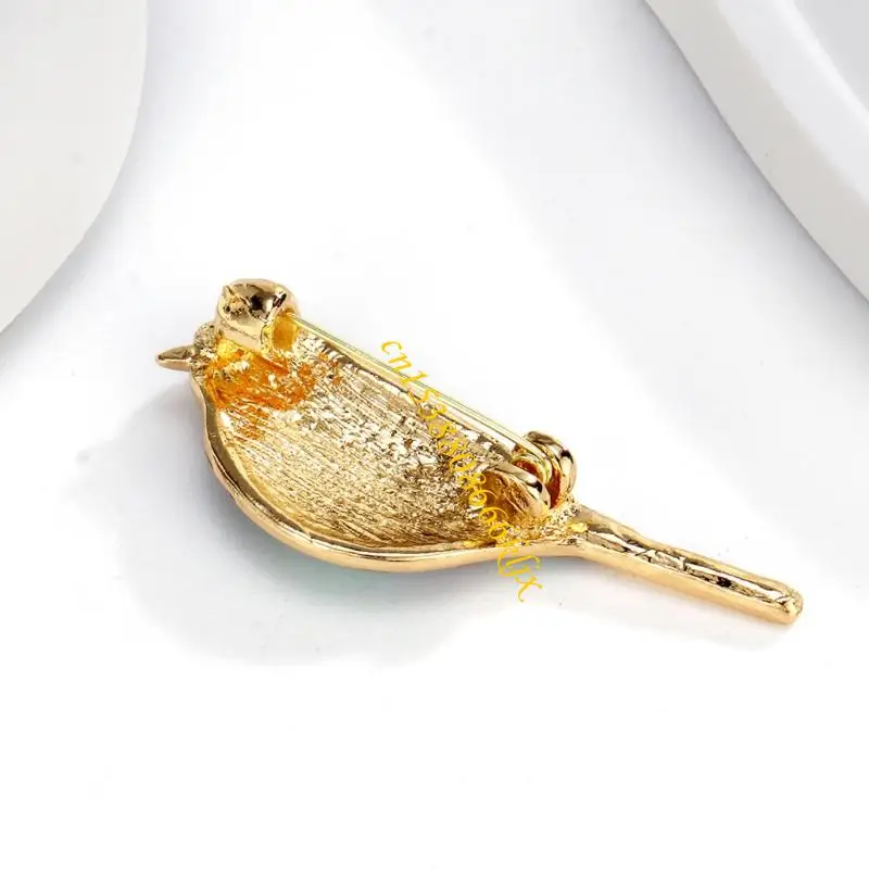 بروش على شكل طائر من خليط معدني متلألئ مع أحجار الراين الممتازة، لمسة نهائية مقاومة للماء، ملابس مريحة للاستخدام اليومي أو 066C