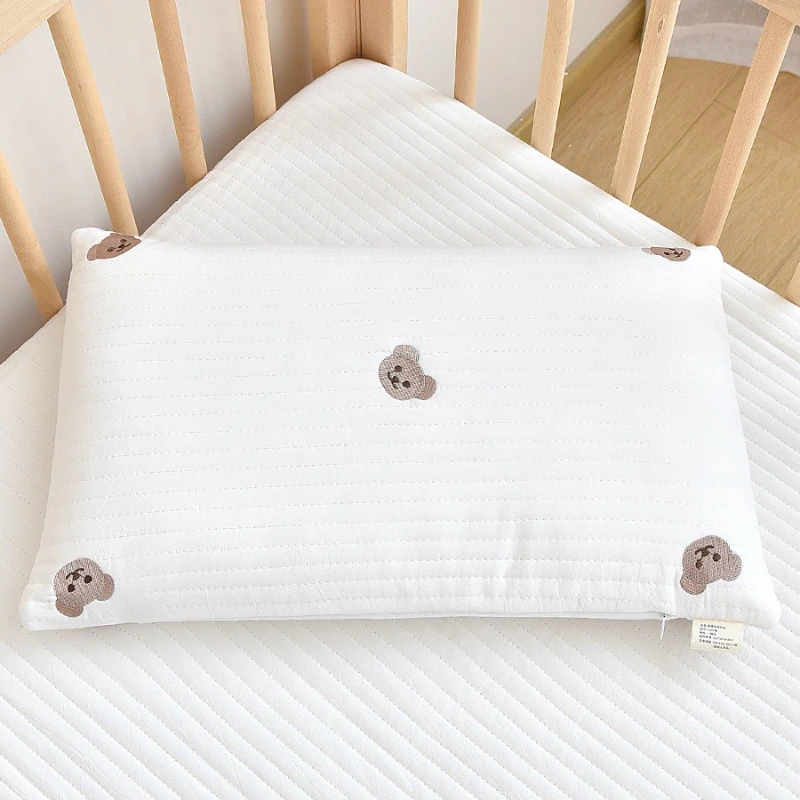 Bantal Balita Bayi Lembut 100% Katun Bordir Berlapis Bantal Tidur Siang Semua Musim dengan Barang Tempat Tidur Penutup Dapat Dilepas dan Dapat Dicuci